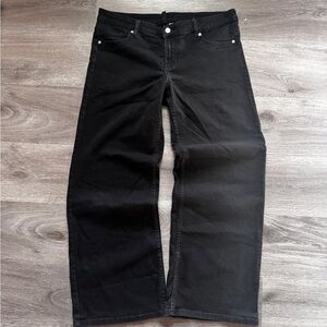 Women’s Black Baggy Jeans
